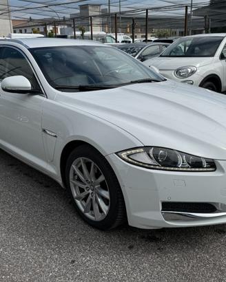 JAGUAR XF Sportbrake 2.2 D 200 CV Portfolio