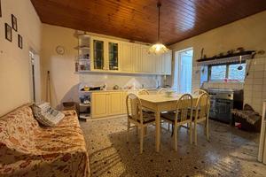 CASA SEMINDIPENDENTE A VITTORIO VENETO