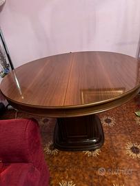 Tavolo ovale in noce allungabile – fino a 9 posti