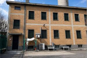 Immobile di 3350 m² a Alpignano