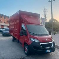 Peugeot Boxer 2.3 140cv con cassa