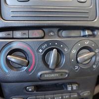 Comandi riscaldamento TOYOTA YARIS VERSO del 2002