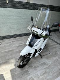 Peugeot Tweet 50 - 2025