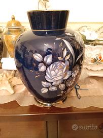 Vaso in ceramica blu