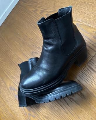 GEOX Stivaletto da donna taglia 37