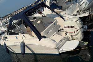 Barca Stama 20 Cabin Evinrude