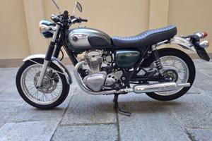 Kawasaki W800