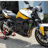 FZ1.2011.km.33800.Da vetrina