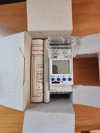 Interruttore di tempo astronomico con programma