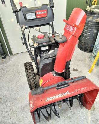 Spazzaneve Jonsered ST 2106