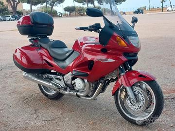 Honda Deauville 650