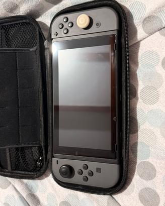 Nintendo Switch anno 2021 edizione grigio