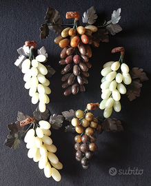 Collezione di grappoli d'uva in pietra dura