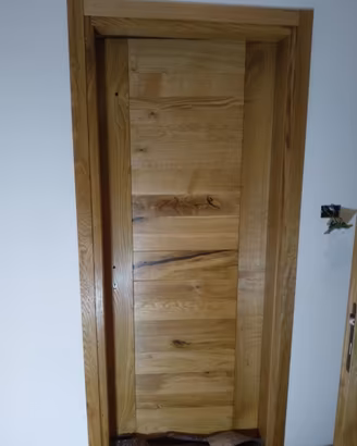 porta da interno in rovere rustico stuccato nero