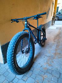 Fat Bike Mondraker panzer 26x4.50 Trattabile