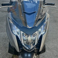 Honda integra 750 S