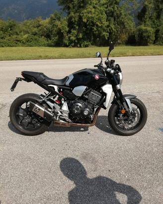 Honda Cb1000r