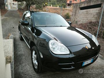 PORSCHE Cayenne 3.2 GPL