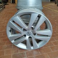 Cerchi lega 16" 5 fori Opel.