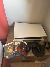 Playstation 5 da 1TB, con accessori vari.