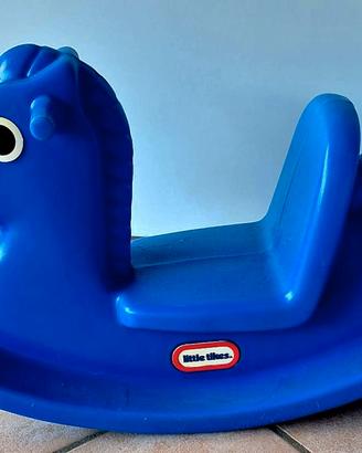 Cavallo a dondolo e triciclo