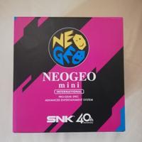 NEO GEO MINI 40TH ANNIVERSARY + 2 CONTROLLER 
