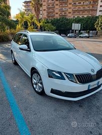 Skoda Octavia Vagon g-tec executive dsg