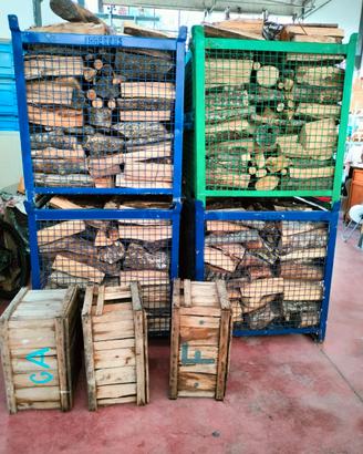 legna da ardere secca , pronta de ardere