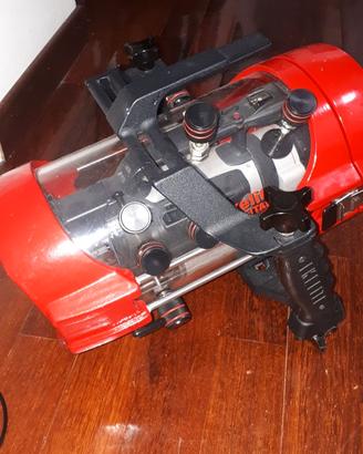 Videocamera con scafandro