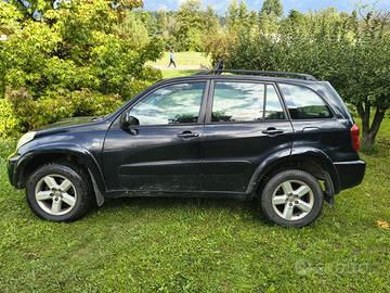 Toyota Rav4 iscritta ASI Motore Nuovo