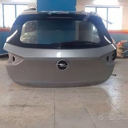 cofano posteriore opel corsa f 2019