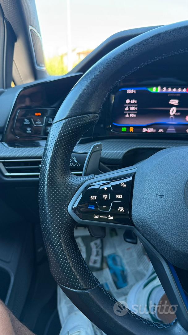 Volkswagen Golf R 2022 photo 4