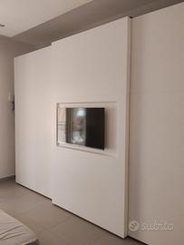 Armadio presotto 