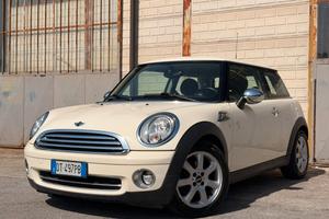Mini 1.4 16V One Chili