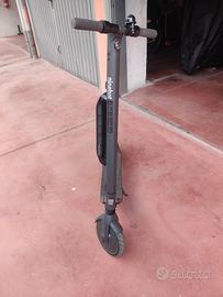 Monopattino ninebot scooter e45e