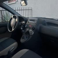 Auto panda