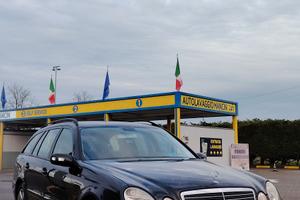  Mercedes  220 cdi manuale