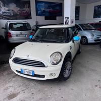 Mini Cooper 1.4 benzina Ray