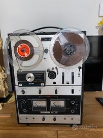 Registratore a bobine Akai