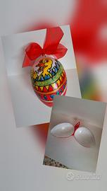 Uovo in plexiglas apribile dipinto ved.descrizione