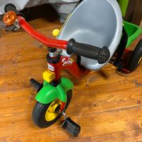 Triciclo rolly toys