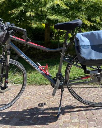 Bicicletta Riverside 500