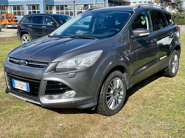 Ford Kuga 2.0 TDCI 140 CV 4WD Powershift
