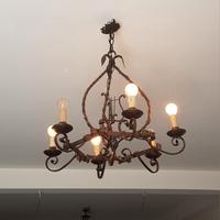 lampadario in ferro battuto 