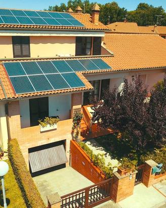 Villetta a schiera di 236 m² con più di 5 locali e