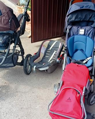 Passeggini vari per bimbi.