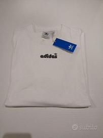 T-shirt Adidas 