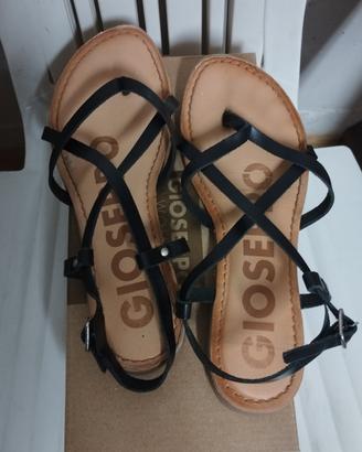 Sandalo donna Gioseppo 