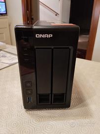QNAP NAS TS-251 con 4gb Ram