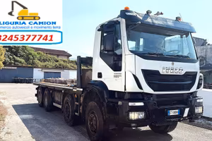 IVECO TRAKKER 500 8x4 Euro 6 Anno 2014